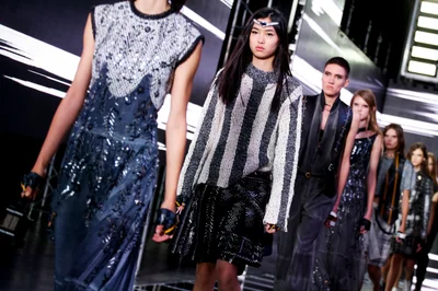 Look 32
